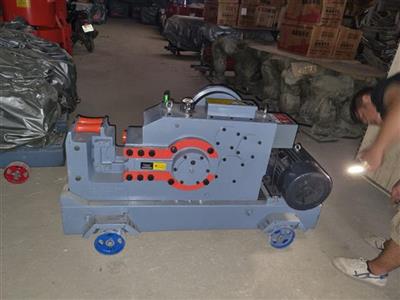 Máy cắt sắt GQ60