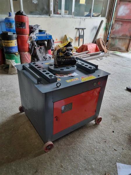 Máy uốn sắt cũ Gw40 phi 25 tại Thanh Hóa
