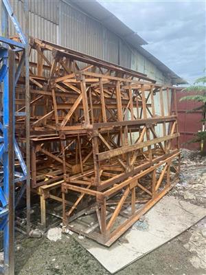 Vận thăng hàng cũ 500kg 1000kg giá rẻ tại Hà Nội